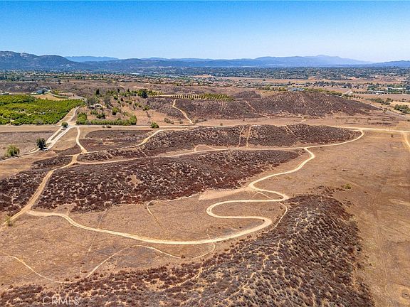 2nd image of 0 Los Caballos Rd