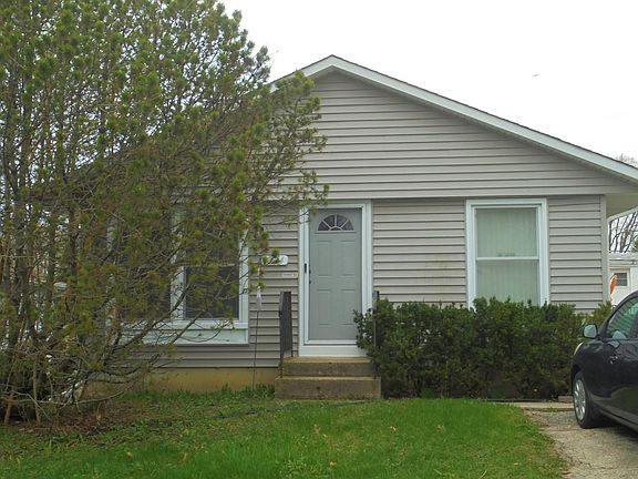 5th image of 1324 Kenmore Ave