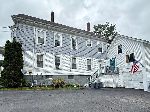 2nd image of 268 Concord Street W