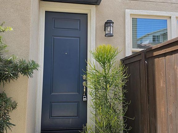 2nd image of 1233 Calle Pomelo Unit 3
