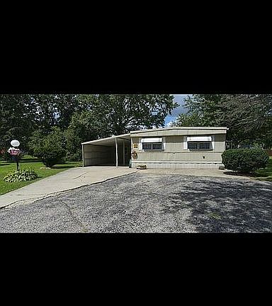 2nd image of 3519 Zircon Ln
