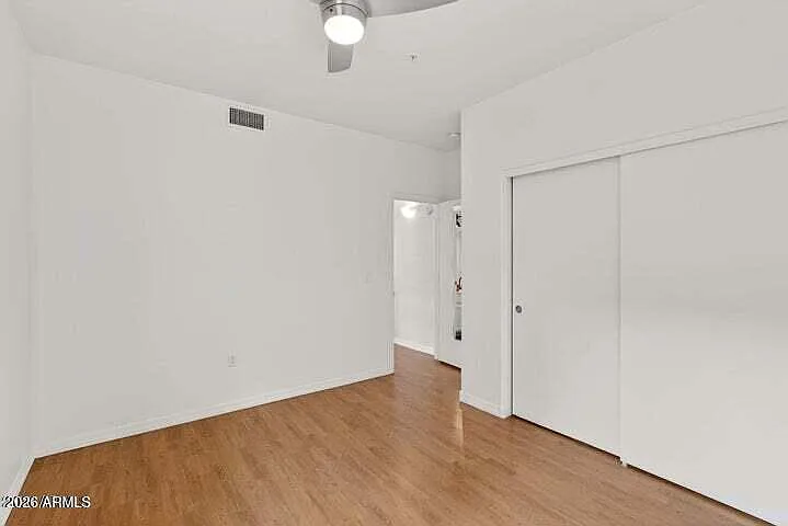 706 E Washington St #124 — Photo 28
