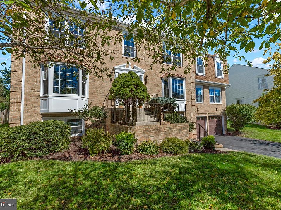 1st image of 20388 Altavista Way