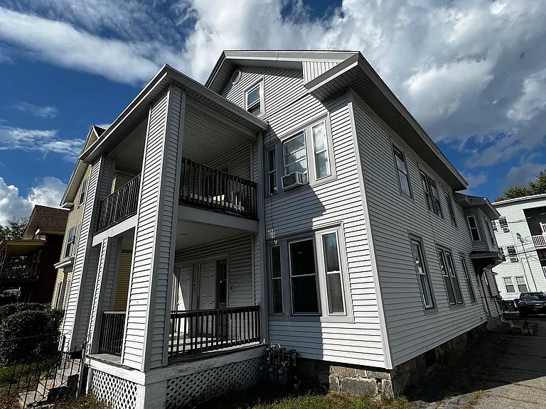 28 Brook St #2 — Photo 22
