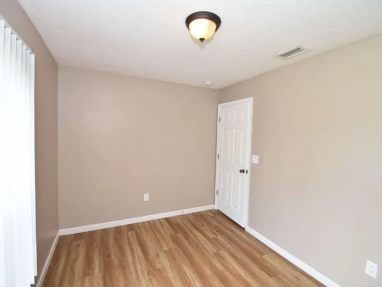 7 Ryarbor Dr #B — Photo 30