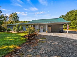 770 Dickson Rd, Campobello, SC 29322