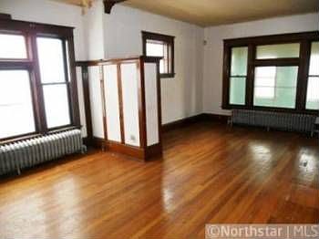 2nd image of 809 Fuller Ave