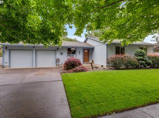 2736 NE 27th Dr, Gresham, OR 97030