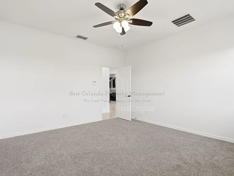 3912 Wind Dancer Cir — Photo 19