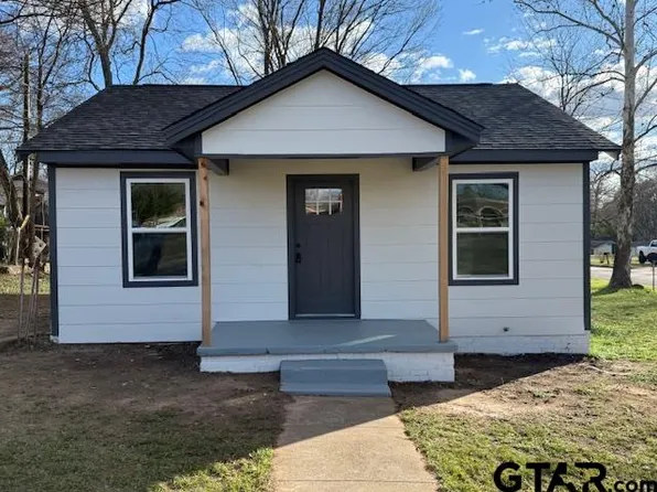 703 E Hillsboro St, Tyler, TX 75702