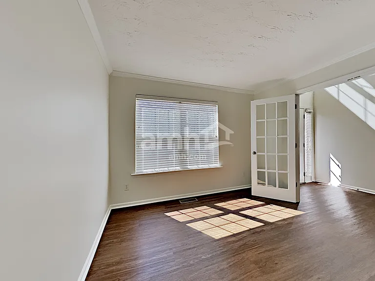 872 Holly Meadow Dr — Photo 12