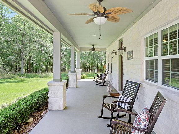 3rd image of 50 Prince Cir