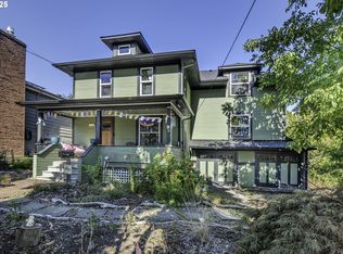 7233 SE Main St, Portland, OR 97215