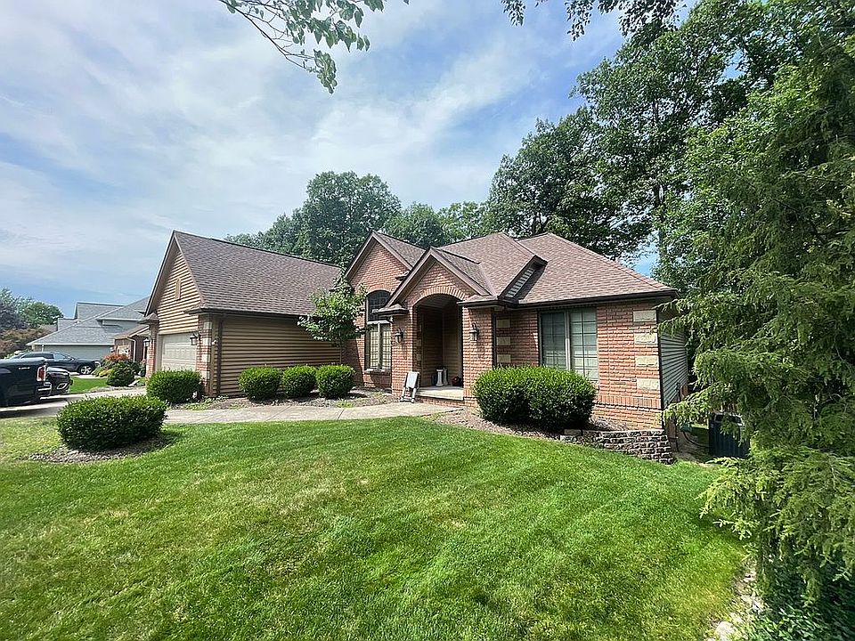 1st image of 20302 Scott Dr
