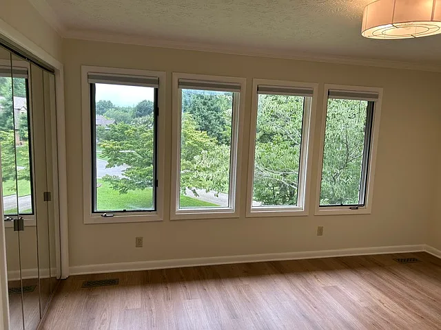 458 E Fox Den Dr — Photo 9