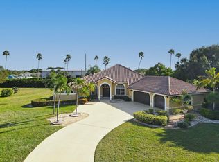 15310 Earhart Pl, Wellington, FL 33414