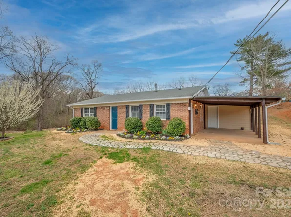 198 Greenfield Dr, Forest City, NC 28043