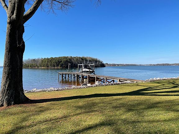 Rear Lakeview