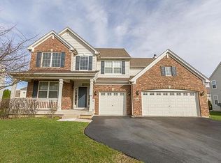 306 Buffalo Dr, Elgin, IL 60124