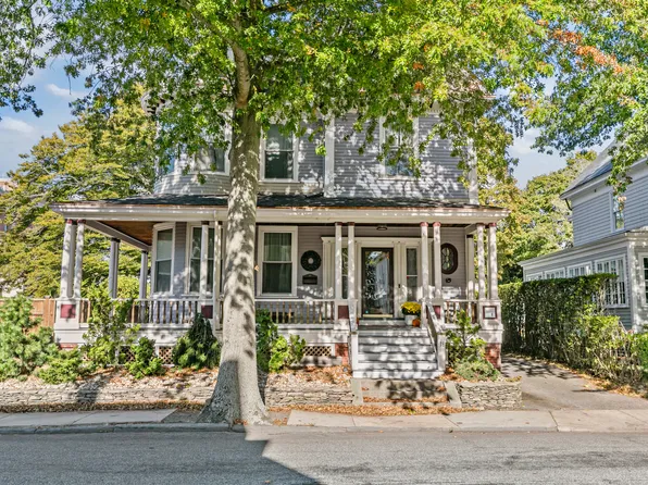 18 Rhode Island Ave #3, Newport, RI 02840