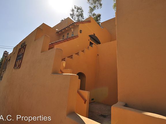 2nd image of 425 N Alvarado St APT 203