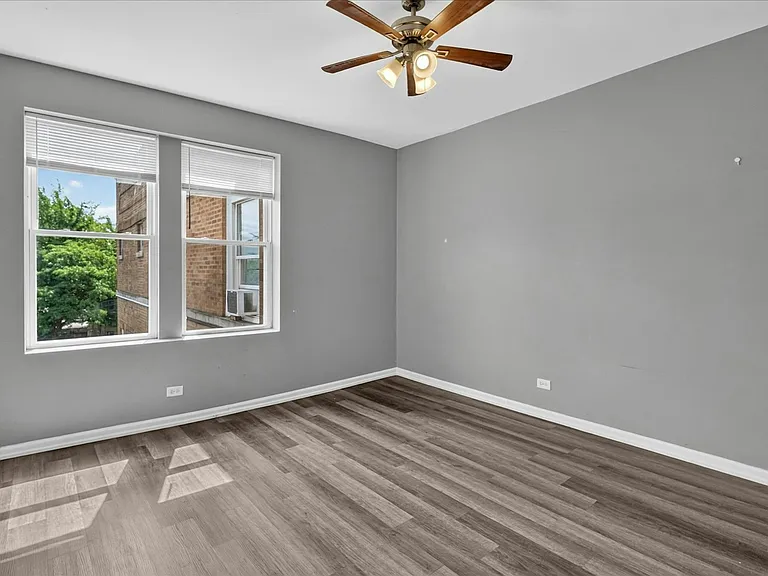 1854 S Central Park Ave #1852-3E — Photo 30