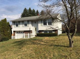 55 Sierra Dr, Pittsburgh, PA 15239