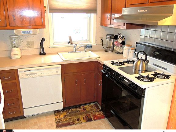 5th image of 517 N 2nd St