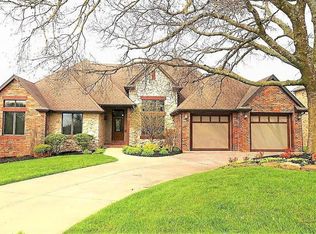 6319 S Riverbend Rd, Springfield, MO 65810