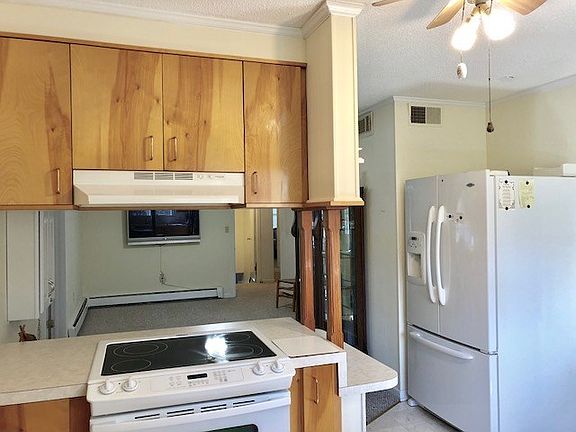 2nd image of 125 Hill Dale Dr
