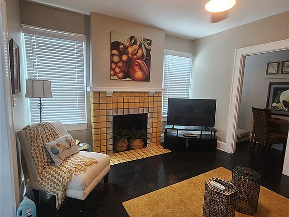 5th image of 2014 Jackson St N APT 5