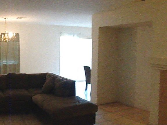 4th image of 12075 Goldoak Ct