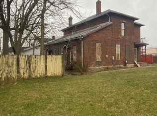 726 W Columbia St, Springfield, OH 45504