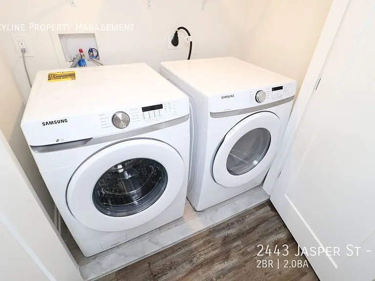 2443 Jasper St #A — Photo 15