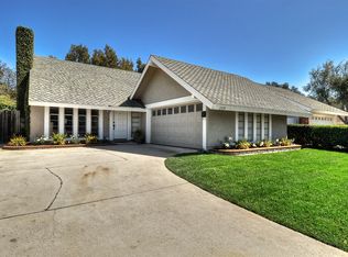 2329 N Lyon St, Santa Ana, CA 92705