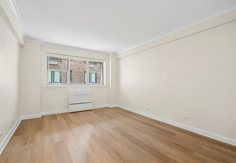 85 E End Ave #2N — Photo 10