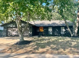 3021 N Elizabeth Ave, Fayetteville, AR 72703