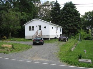 2572 Hill Rd, Reading, PA 19606