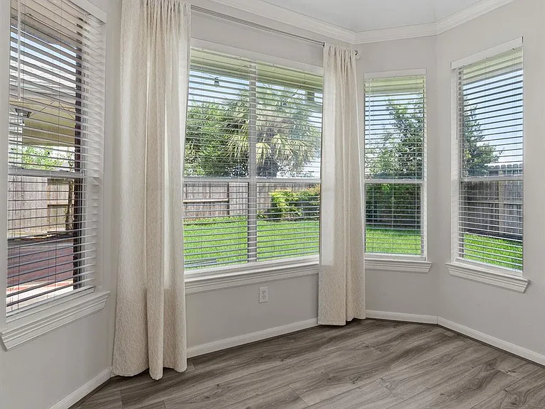23818 Indian Hills Way — Photo 20