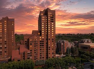 500 N Eau Claire Ave SW #201A, Calgary, AB T2P3R8