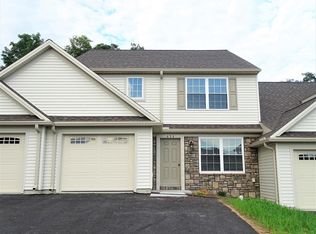 434 Masonic Dr, Elizabethtown, PA 17022