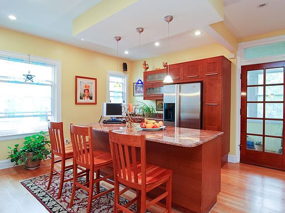 large breakfast bar