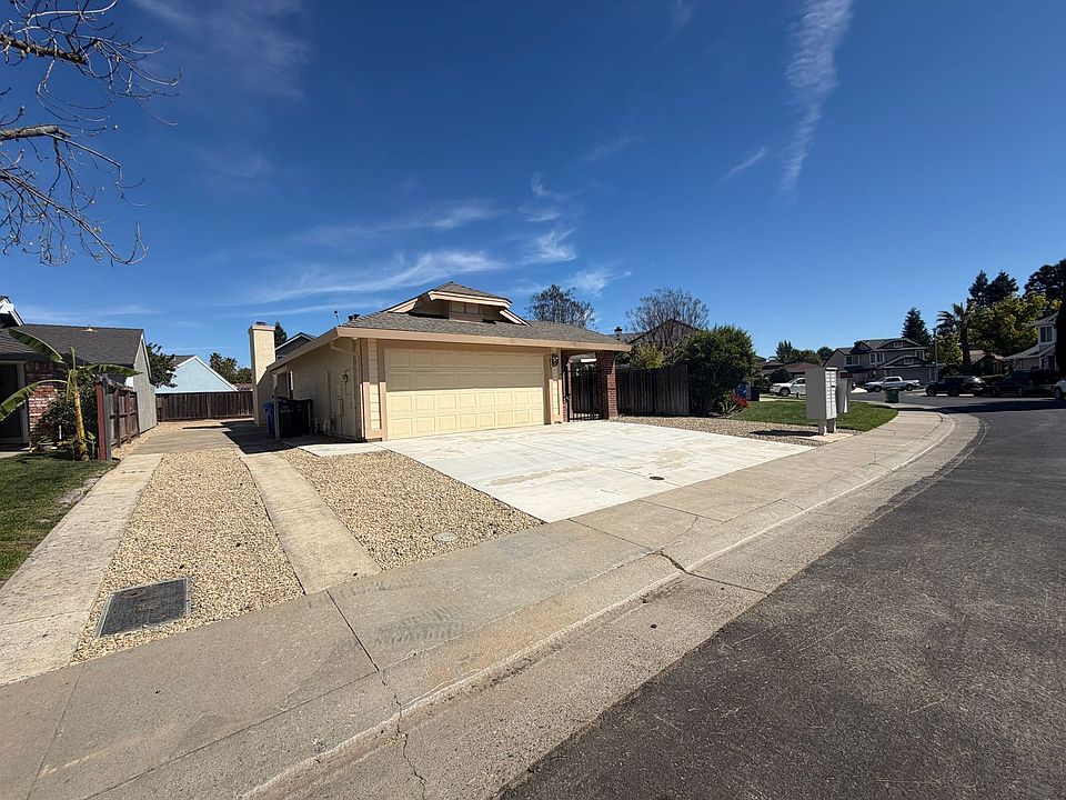 1st image of 7837 Gadsby Ct