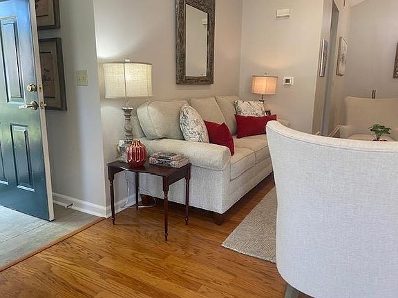 4th image of 1219 Oak Timber Cir #23