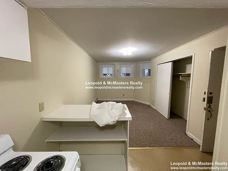 1124 Commonwealth Ave — Photo 8