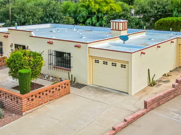 150 N La Flecha, Green Valley, AZ 85614