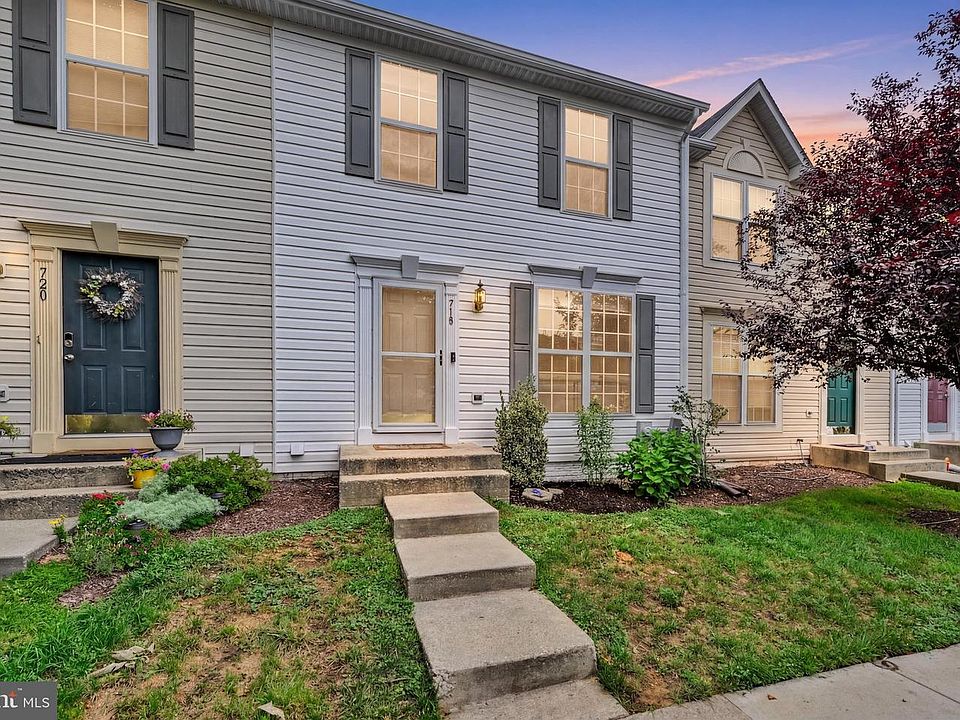 1st image of 718 Horse Chestnut Ct