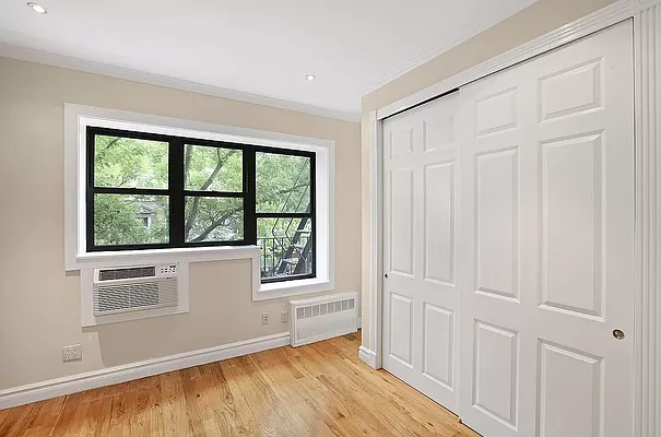Rented by Cooper & Cooper Real Estate | media 9