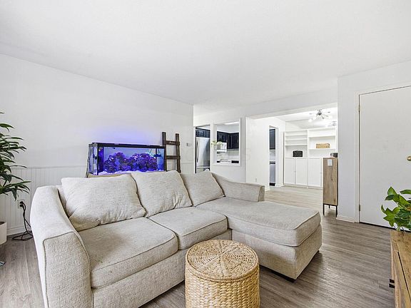 4th image of 5285 Portland St APT 204