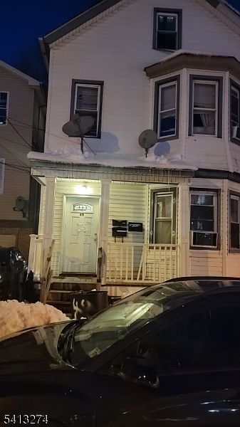 1st image of 49 Tillinghast St